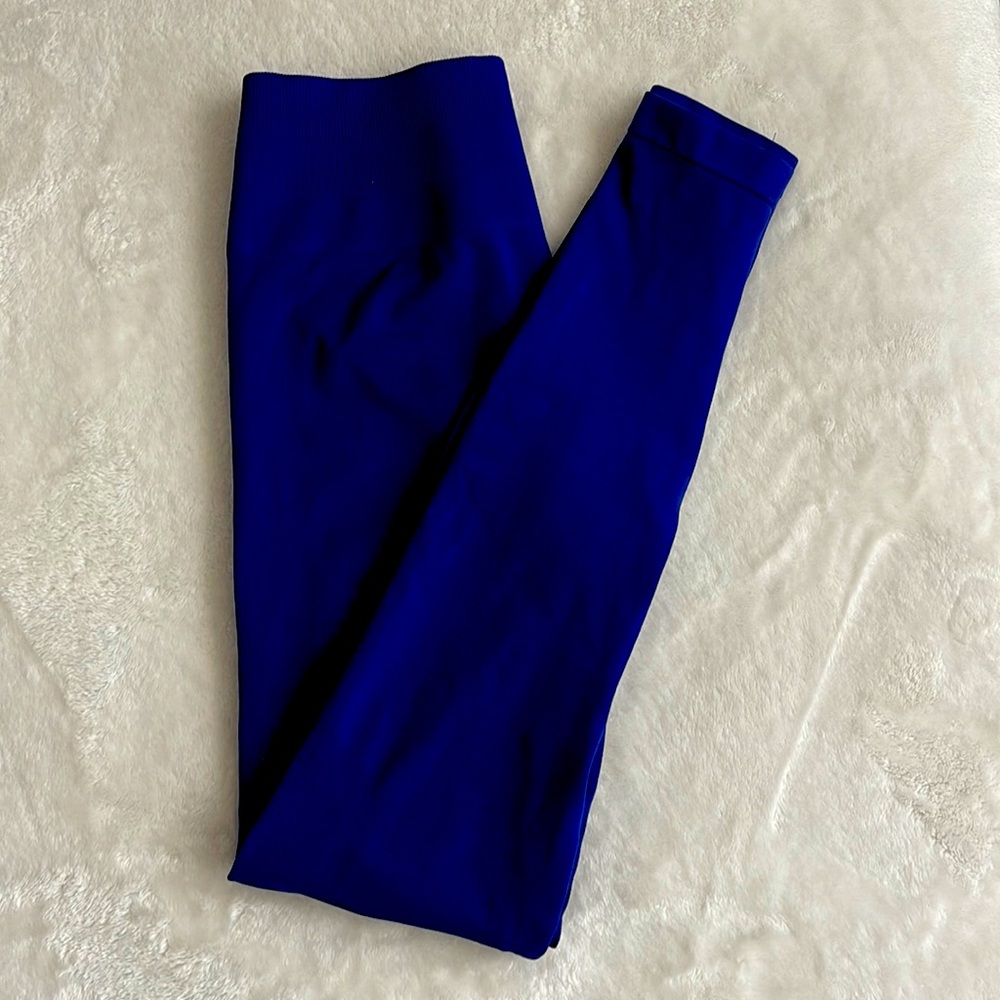 Alphalete leggings